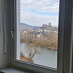 Lägenhet I Schoene In Bingen Mit Phantastischem Blick Auf Nahe Fuer Monteure-a