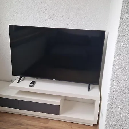 דירה I Schoene In Bingen Mit Phantastischem Blick Auf Nahe Fuer Monteure-a