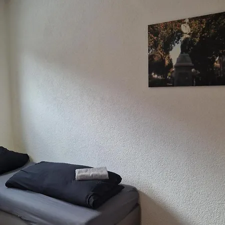 I Schoene In Bingen Mit Phantastischem Blick Auf Nahe Fuer Monteure-a
