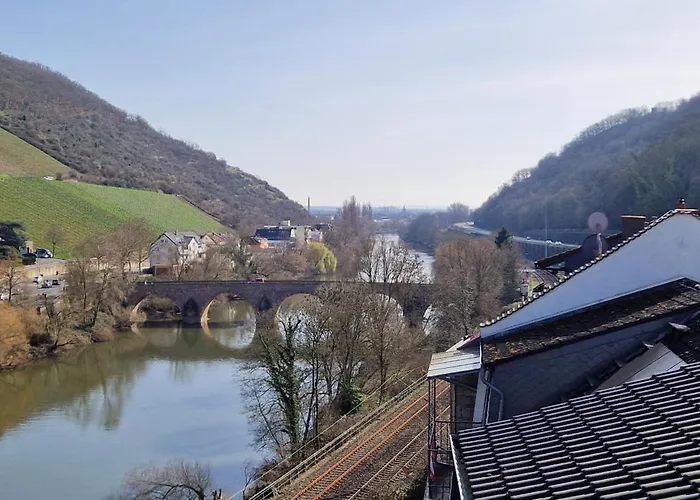 I Schoene In Bingen Mit Phantastischem Blick Auf Nahe Fuer Monteure-a דירה