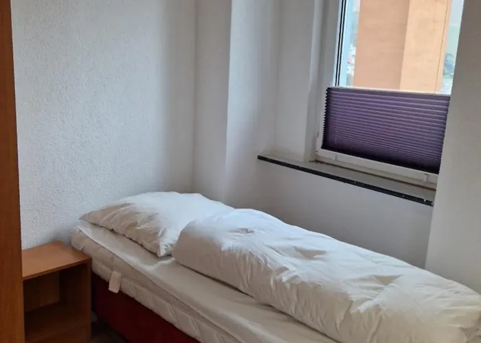 I Schoene In Bingen Mit Phantastischem Blick Auf Nahe Fuer Monteure-a